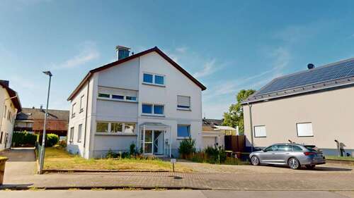 Foto - Haus zum Kaufen in Durmersheim 729.000,00 € 269.9 m²