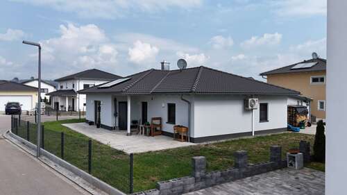 Foto - Haus zum Kaufen in Teublitz 555.000,00 € 104.62 m²
