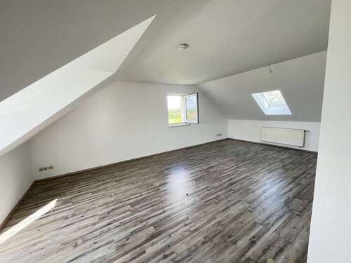 Foto - Wohnung zum Mieten in Hainichen 349,00 € 68.6 m²