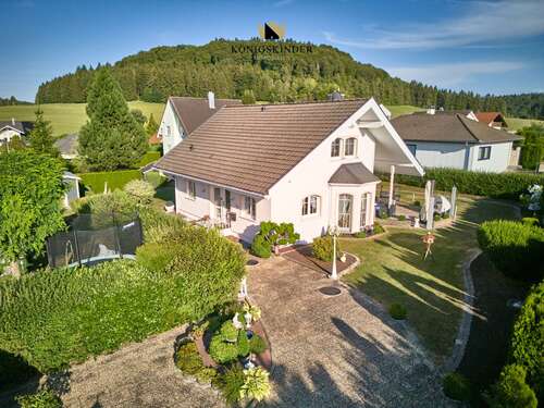Foto - Haus zum Kaufen in Albstadt-Onstmettingen 599.000,00 € 176.27 m²