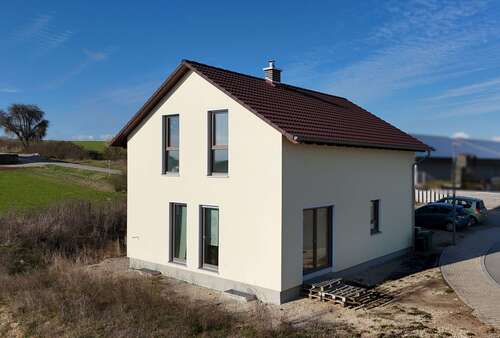 Foto - Haus zum Kaufen in Schmidmühlen 410.000,00 € 116.07 m²