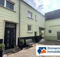 Haus zum Kaufen in Cramberg 220.000,00 € 185 m²