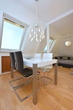 Foto - Wohnung zum Kaufen in Stuttgart 275.000,00 € 65 m²