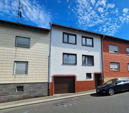 Foto - Haus zum Kaufen in Queidersbach 125.000,00 € 104 m²