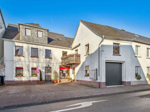 Foto - Haus zum Kaufen in Morbach 189.000,00 € 155.35 m²