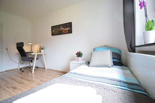 Foto - WG-Zimmer in Hürth 899,00 € 11 m²
