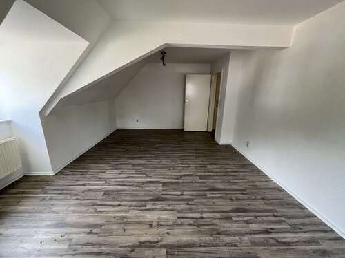 Foto - Wohnung zum Mieten in Hainichen 258,00 € 44.4 m²