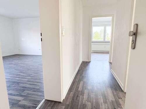 Foto - Wohnung zum Mieten in Sehnde 849,00 € 75 m²