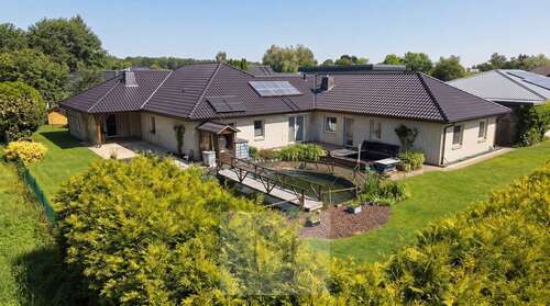Foto - Haus zum Kaufen in Bückeburg Rusbend 789.000,00 € 164 m²