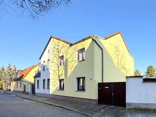 Foto - Haus zum Kaufen in Bitterfeld-Wolfen 121.000,00 € 113.36 m²