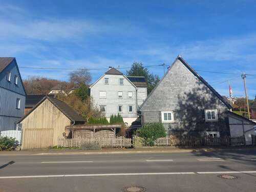 Foto - Haus zum Kaufen in Gummersbach 149.000,00 € 149 m²