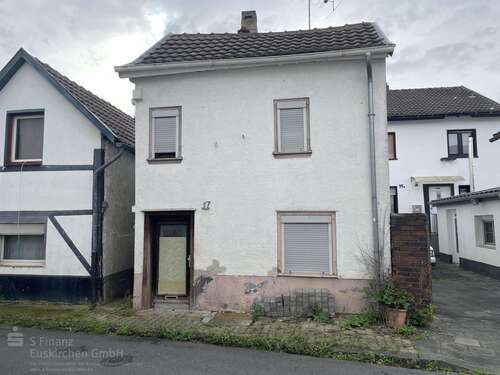 Foto - Haus zum Kaufen in Euskirchen 10.000,00 € 1 m²