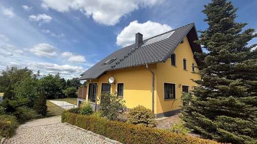 Foto - Haus zum Kaufen in Tschernitz 332.000,00 € 194 m²