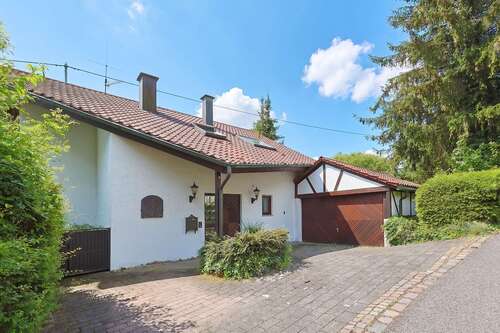 Foto - Haus zum Kaufen in Aichtal 670.000,00 € 185 m²