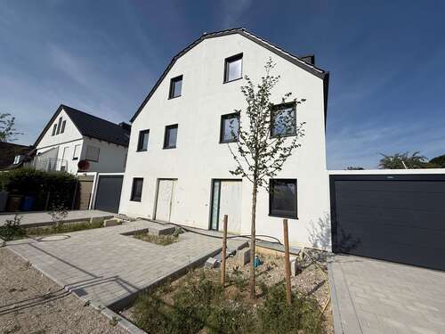 Foto - Haus zum Kaufen in München 1.950.000,00 € 157 m²