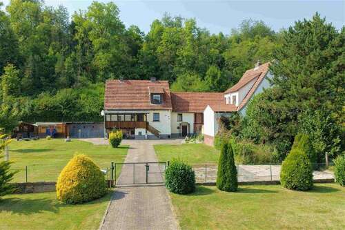 Foto - Haus zum Kaufen in Eschwege 150.000,00 € 116 m²