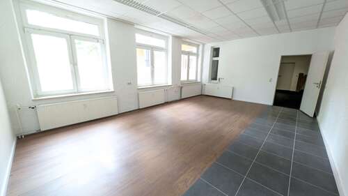 Foto - Büro in Chemnitz 321,00 € 64.09 m²