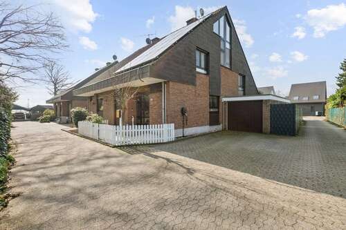 Foto - Haus zum Kaufen in Krefeld 449.000,00 € 127 m²