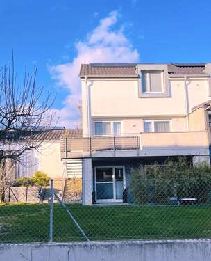 Foto - Haus zum Kaufen in Großmehring 698.000,00 € 144 m²