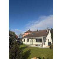 Haus zum Mieten in Odenthal 1.150,00 € 121 m²