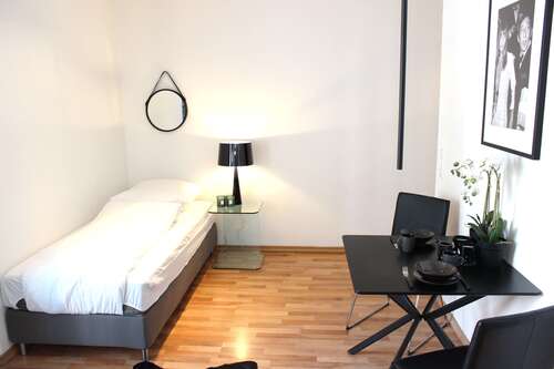 Foto - Wohnung zum Mieten in Köln 699,00 € 24 m²