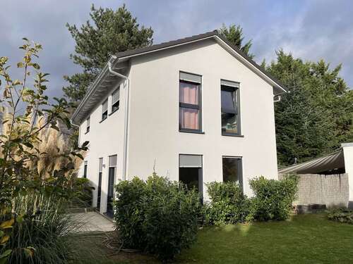 Foto - Haus zum Kaufen in Sankt Augustin - Niederpleis 620.000,00 € 111 m²