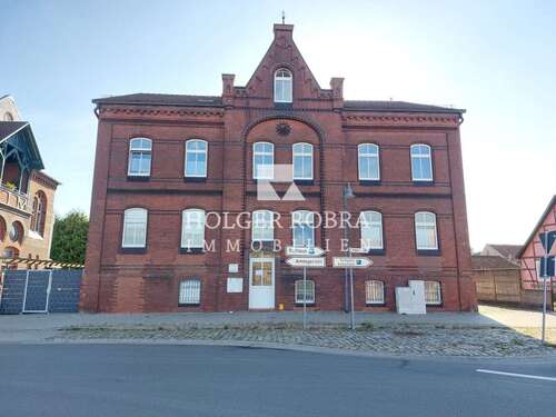 Foto - Wohnung zum Mieten in Salzwedel 622,00 € 103.63 m²