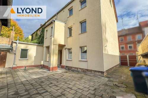 Foto - Haus zum Kaufen in Staßfurt 149.000,00 € 299 m²