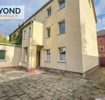 Haus zum Kaufen in Staßfurt 149.000,00 € 299 m²