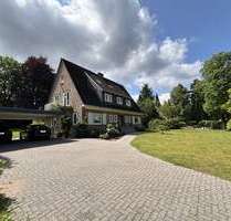 Haus zum Kaufen in Hamburg Wellingsbüttel 2.950.000,00 € 205 m² - Hamburg / Wellingsbüttel
