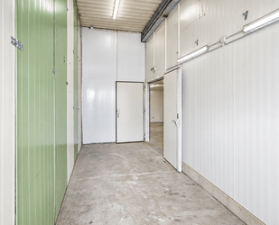 Halle in Passau 1.200,00 € 220 m²