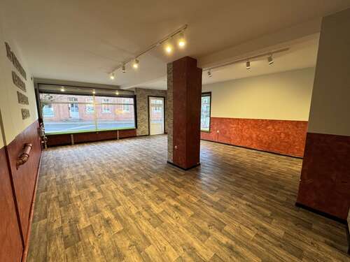 Foto - Einzelhandel in Weener 300,00 € 55 m²