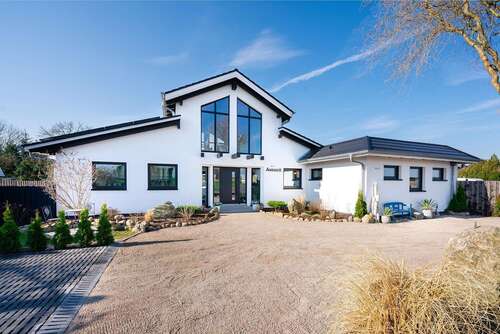 Foto - Haus zum Kaufen in Saal 825.000,00 € 200 m²