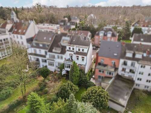 Foto - Haus zum Kaufen in Düsseldorf 1.990.000,00 € 295.92 m²