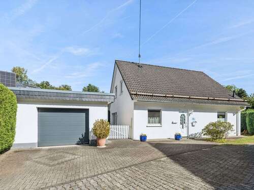 Foto - Haus zum Kaufen in Netphen 285.000,00 € 117 m²