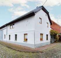 Haus zum Kaufen in Oschersleben 95.000,00 € 129.4 m²