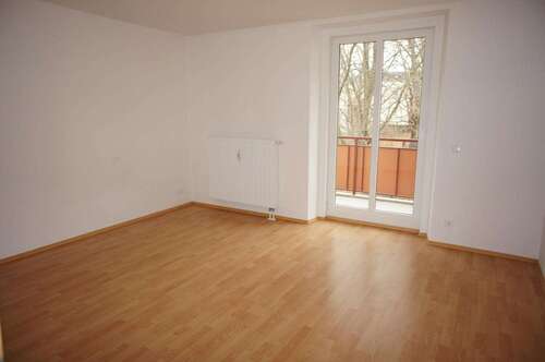 Foto - Wohnung zum Mieten in Chemnitz 230,00 € 41.9 m²