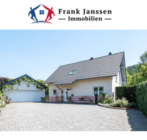 Haus zum Kaufen in Oberstadtfeld 375.000,00 € 152 m²
