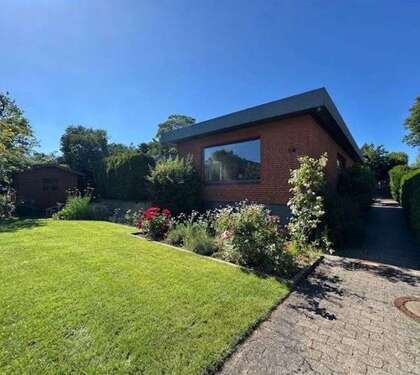 Foto - Haus zum Kaufen in Bad Schwartau 379.000,00 € 104 m²