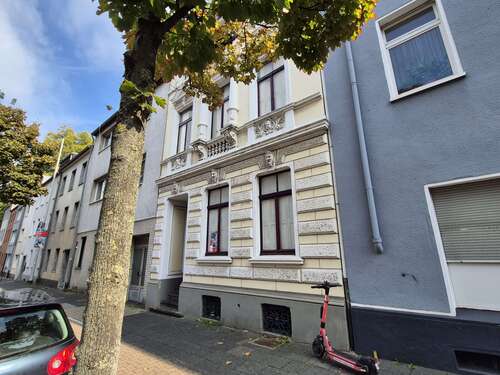 Foto - Haus zum Kaufen in Mönchengladbach 145.000,00 € 140 m²
