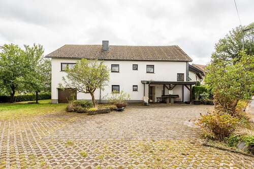 Foto - Haus zum Kaufen in Kalenborn-Scheuern 79.000,00 € 120 m²
