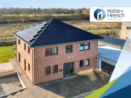 Foto - Haus zum Kaufen in Laboe 995.000,00 € 178 m²