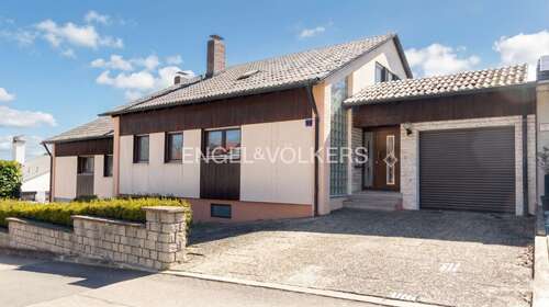 Foto - Haus zum Kaufen in Lappersdorf 525.000,00 € 135 m²