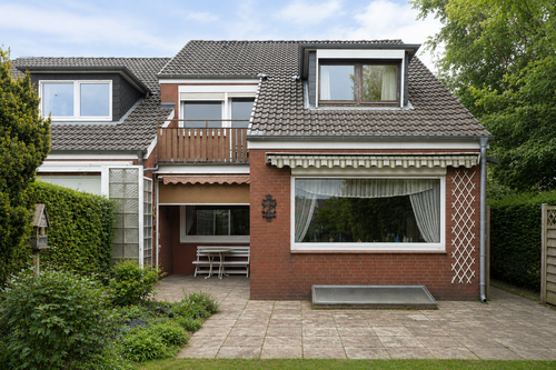 Foto - Haus zum Kaufen in Stade 275.000,00 € 122 m²