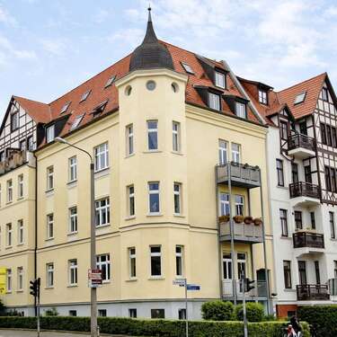 Foto - Wohnung zum Kaufen in Halle Nord 159.000,00 € 74 m²