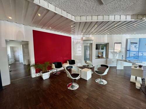 Foto - Einzelhandel in Deggendorf 800,00 € 90 m²