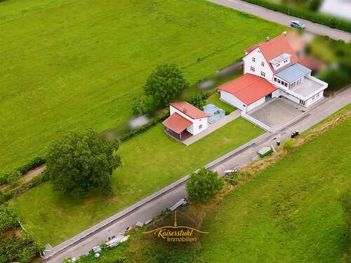 Foto - Haus zum Kaufen in Grenzach-Wyhlen 796.000,00 € 241 m²