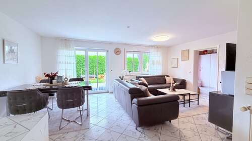 Foto - Haus zum Kaufen in Waldkraiburg 525.000,00 € 140 m²