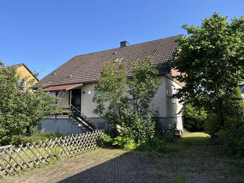 Foto - Haus zum Kaufen in Bad Pyrmont 159.000,00 € 155 m²