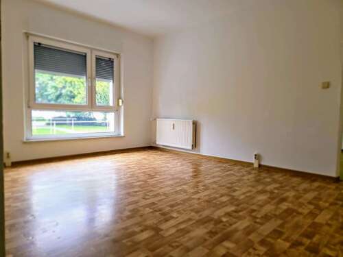 Foto - Wohnung zum Mieten in Forst (Lausitz) 292,74 € 48.79 m²